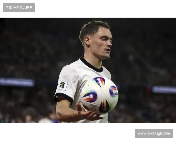 凯恩国家队生涯重要转折解析从首次入选到核心前锋的蜕变历程